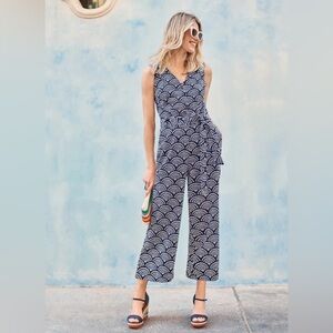 EUC Boden Navy Verity Jumpsuit Linen size 6